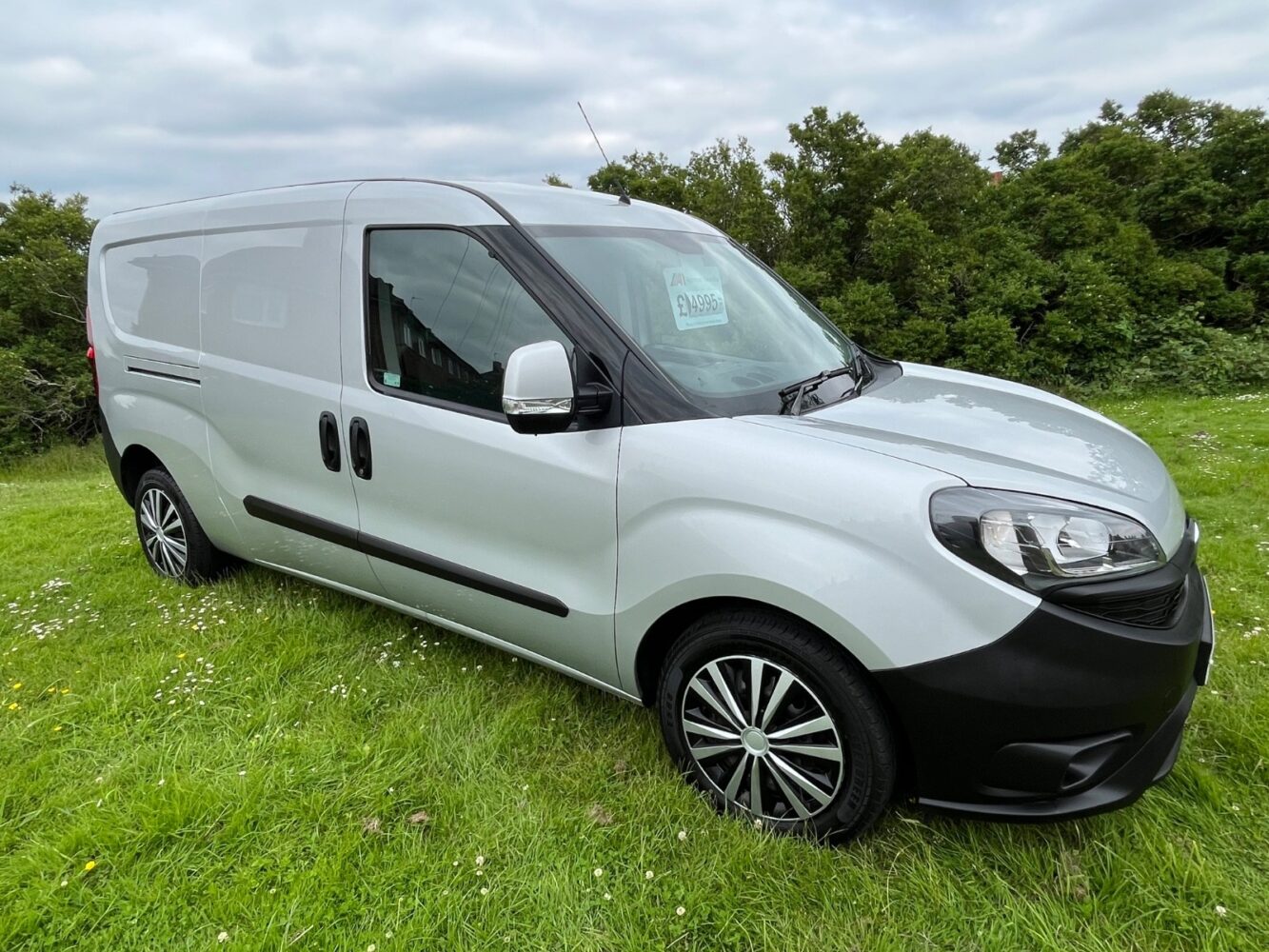 Fiat Doblo Van Maxi Technico L2 H1 LWB Silver FSH Warranty MOT Very Clean Euro 6
